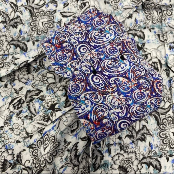 ROBERT GRAHAM Shirt Whitlock Flip Cuff Button Up - Picture 6 of 15